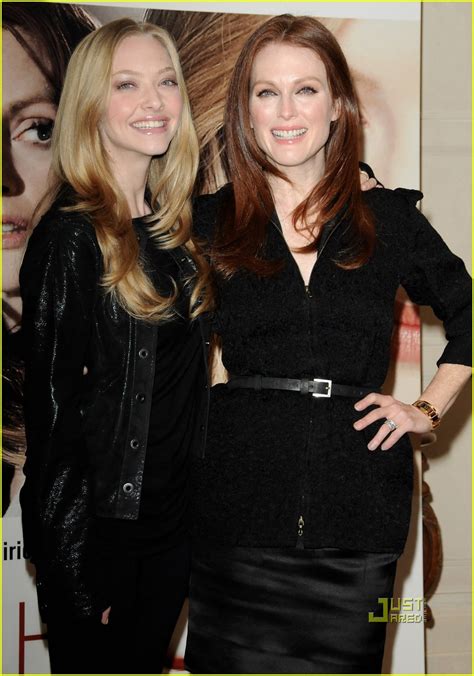 chloe 2012|julianne moore and amanda seyfried.